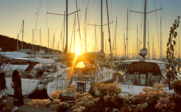 ÇEŞME MARINA İZMİR 16